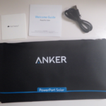 割りと軽いソーラーパネル!Anker PowerPort Solar 21W