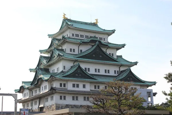 聖地巡礼 ローリングガールズ 東京 名古屋 京都 広島 北海道編が観たかった 職業 魔法使い死亡 海外自転車旅行中