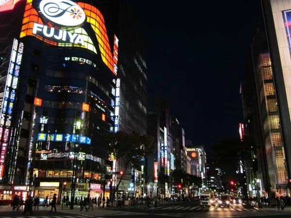 聖地巡礼 月姫 東京都 新宿 渋谷 銀座 日比谷 中野 練馬 蒲田 狛江 越谷 地図付 おまけ 同人サークル時代のtype Moon所在地探訪 職業 魔法使い死亡 海外自転車旅行中