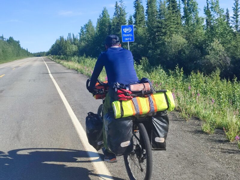 image 329 - カナダ国境へ|アラスカ・アメリカ合衆国自転車旅行記 （2023年6月~7月）